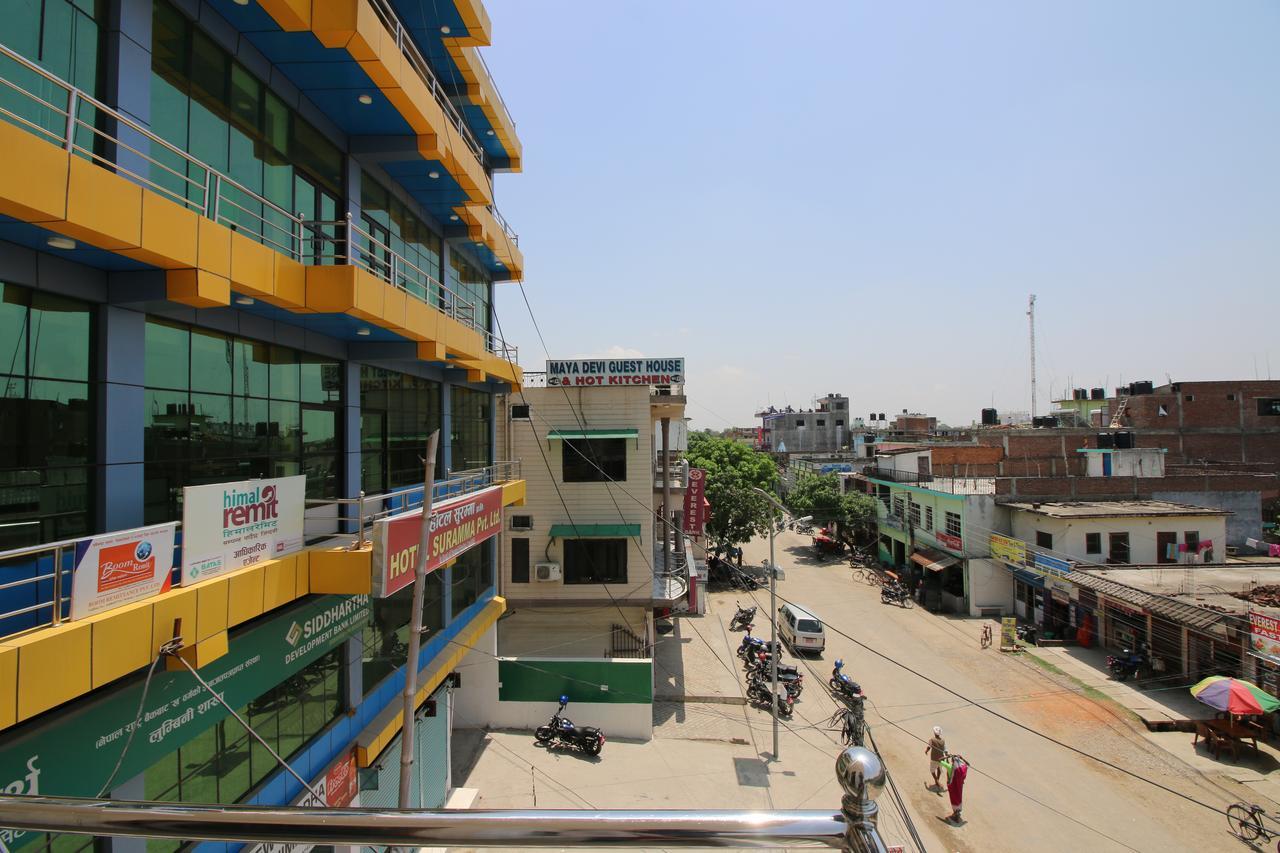 Hotel Suramma 룸민데이 외부 사진
